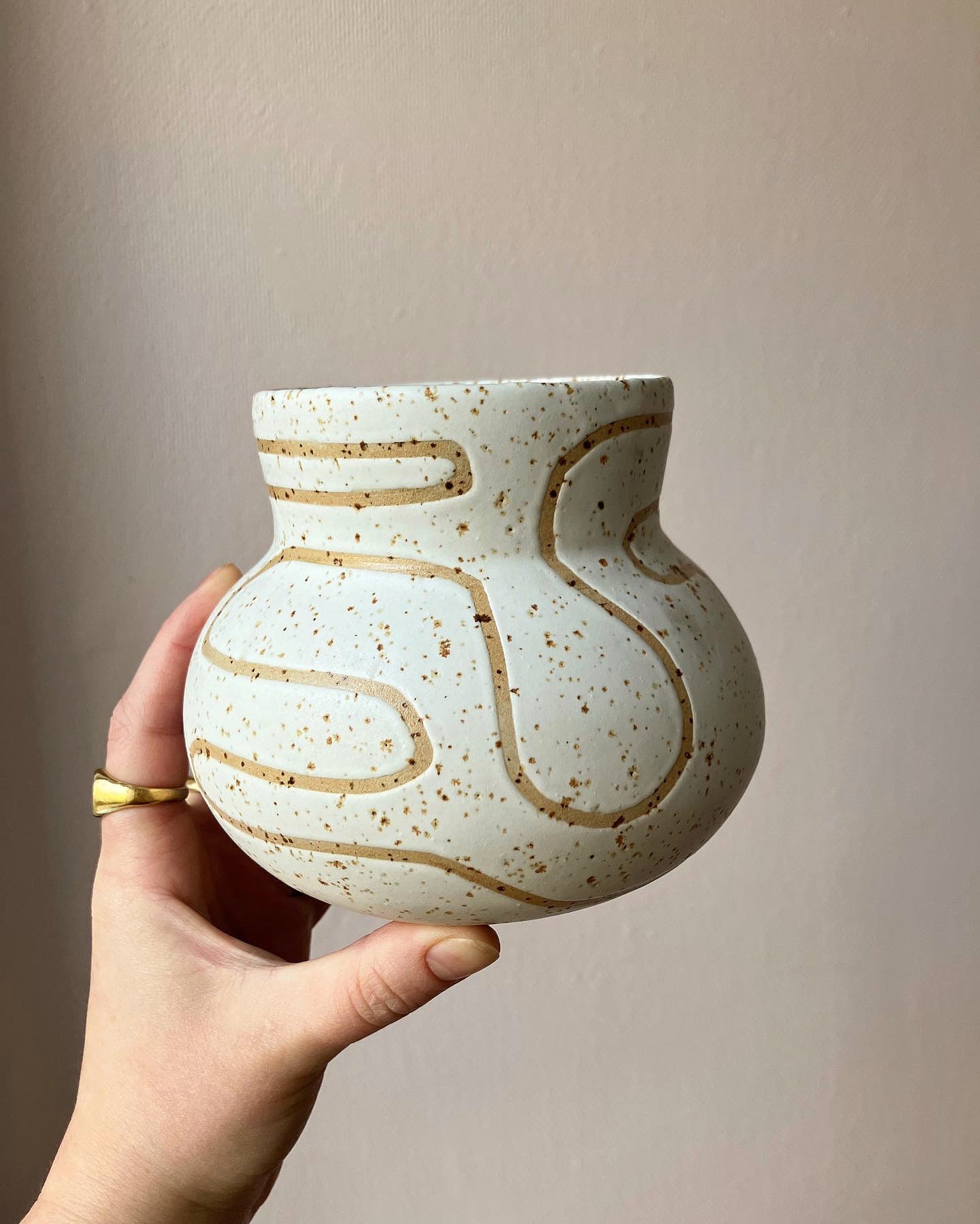 doodle vase