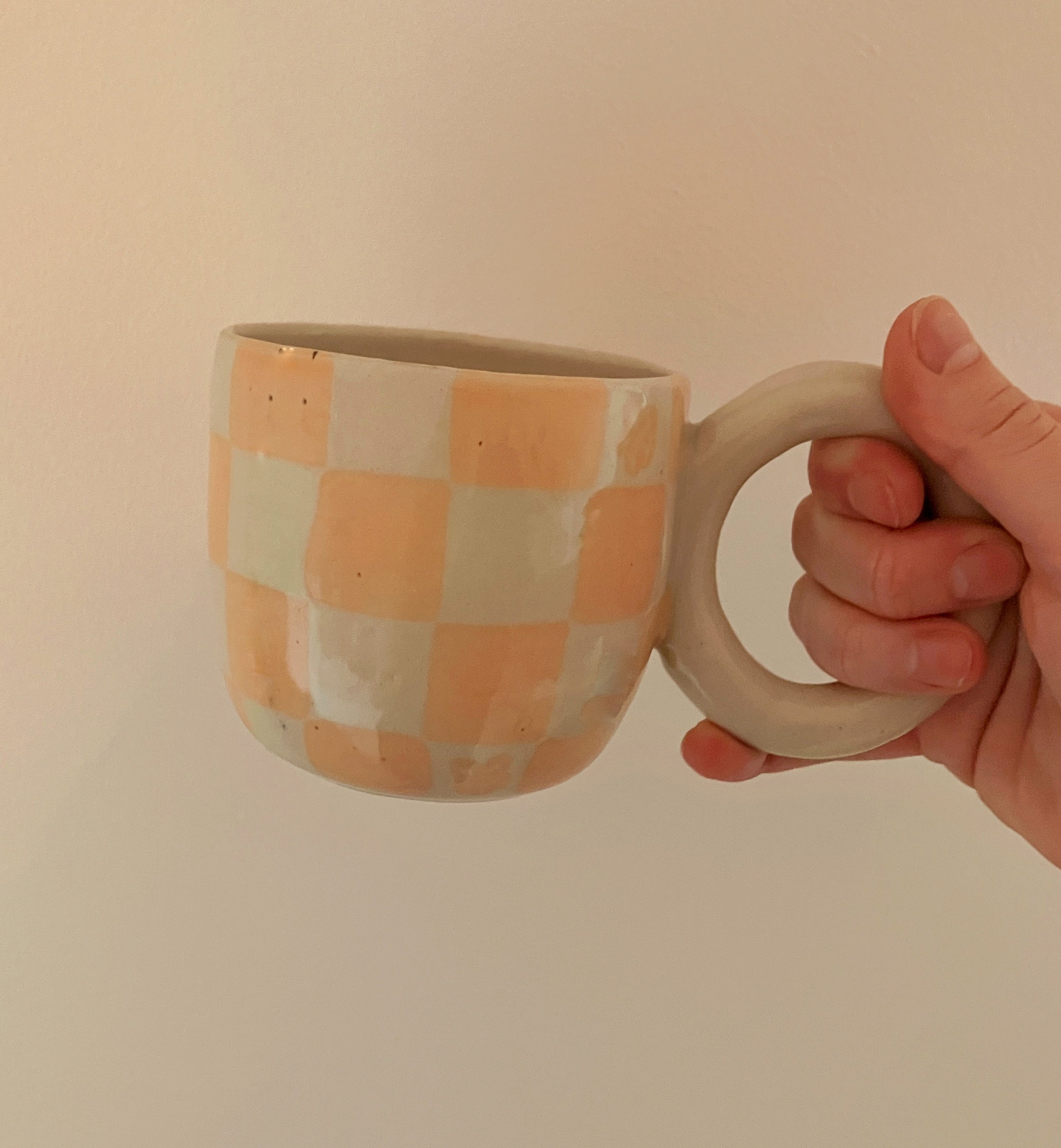 doodle mug - peachy checkered